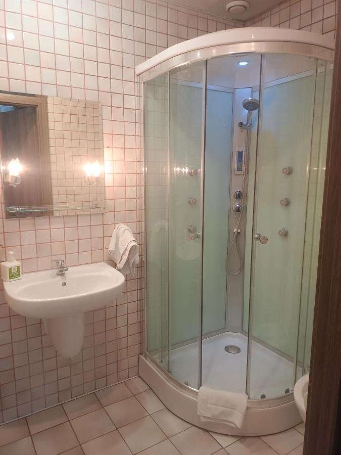 Hotel Zakatek Lesny Cierpice Eksteriør billede